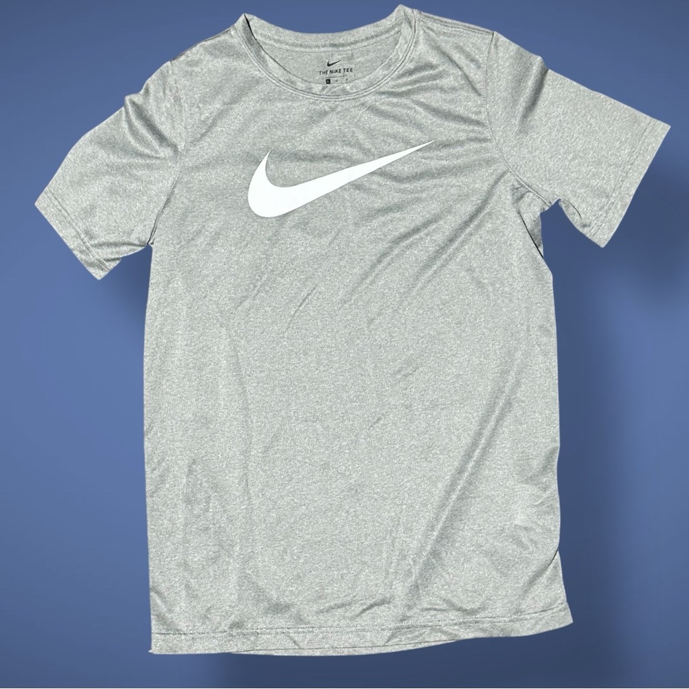 The NikeTee Boys Gray Short Sleeve Athletic Tee Logo White Swoosh Dri-Fit